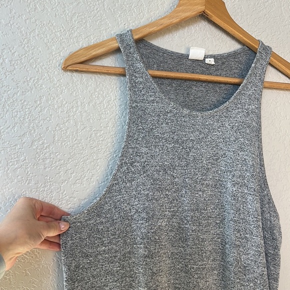 Gap Tank Top Halter Gray size Medium - Picture 6 of 8